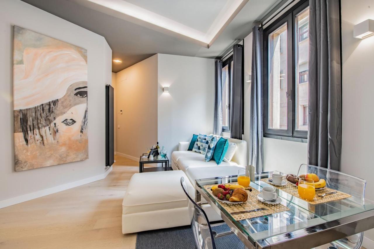 Sweett- Duomo Apartment Milan Luaran gambar