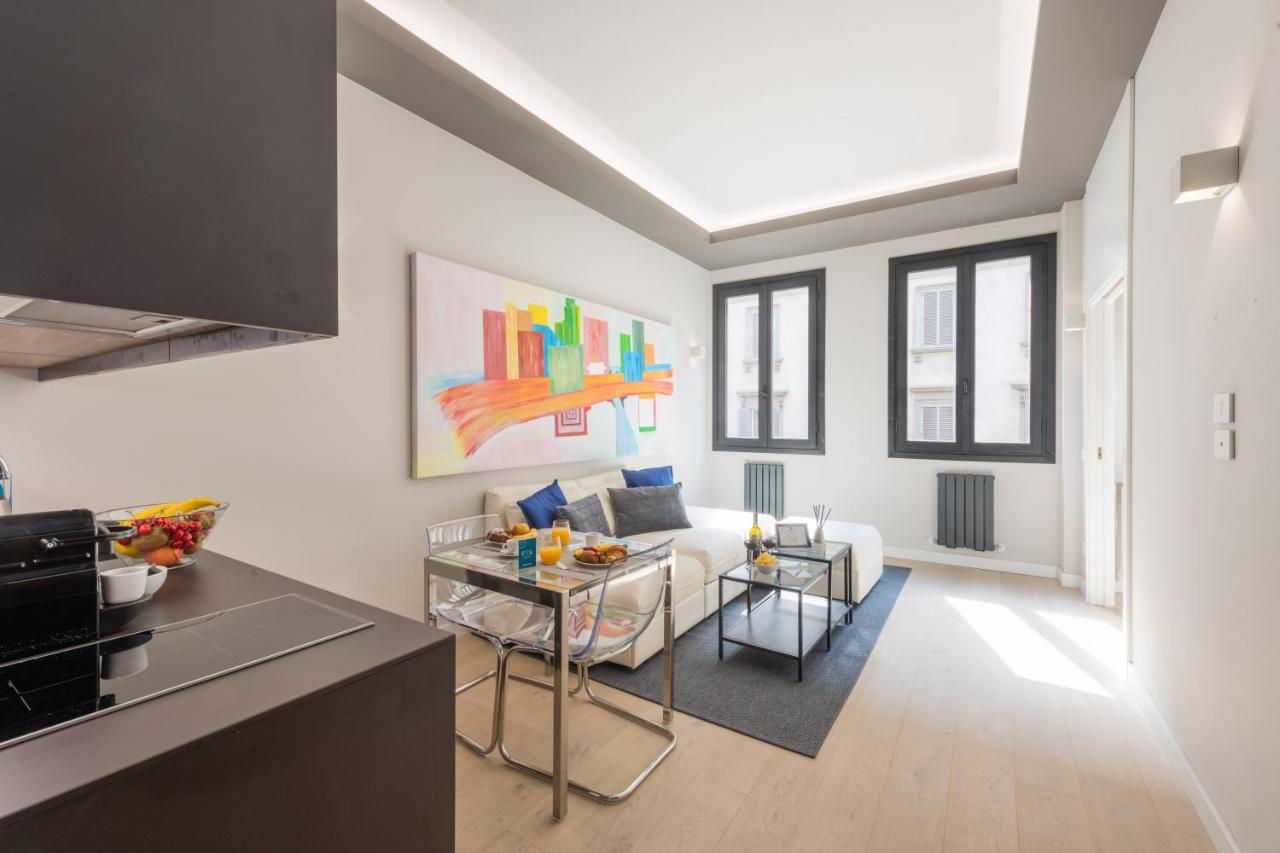 Sweett- Duomo Apartment Milan Luaran gambar