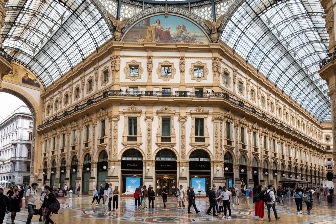 Sweett- Duomo Apartment Milan Luaran gambar