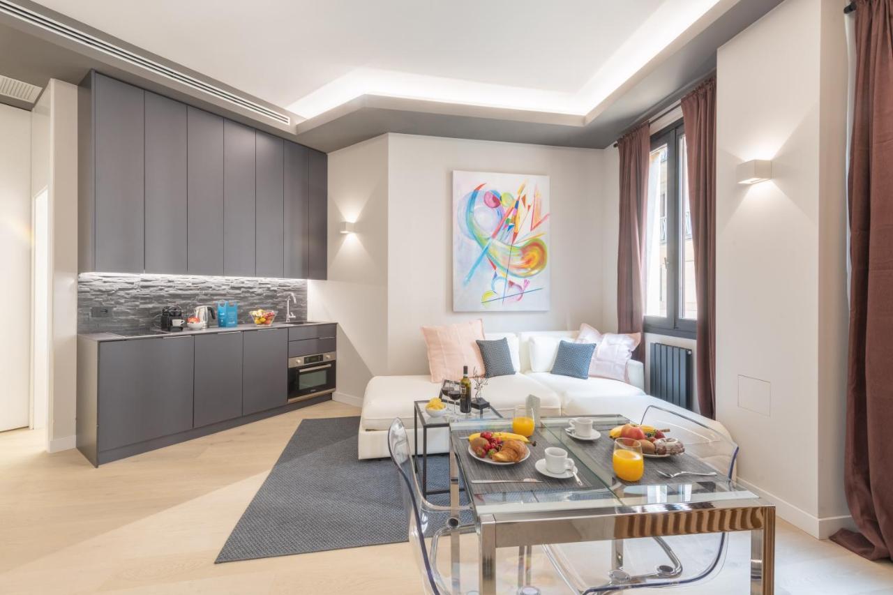 Sweett- Duomo Apartment Milan Luaran gambar