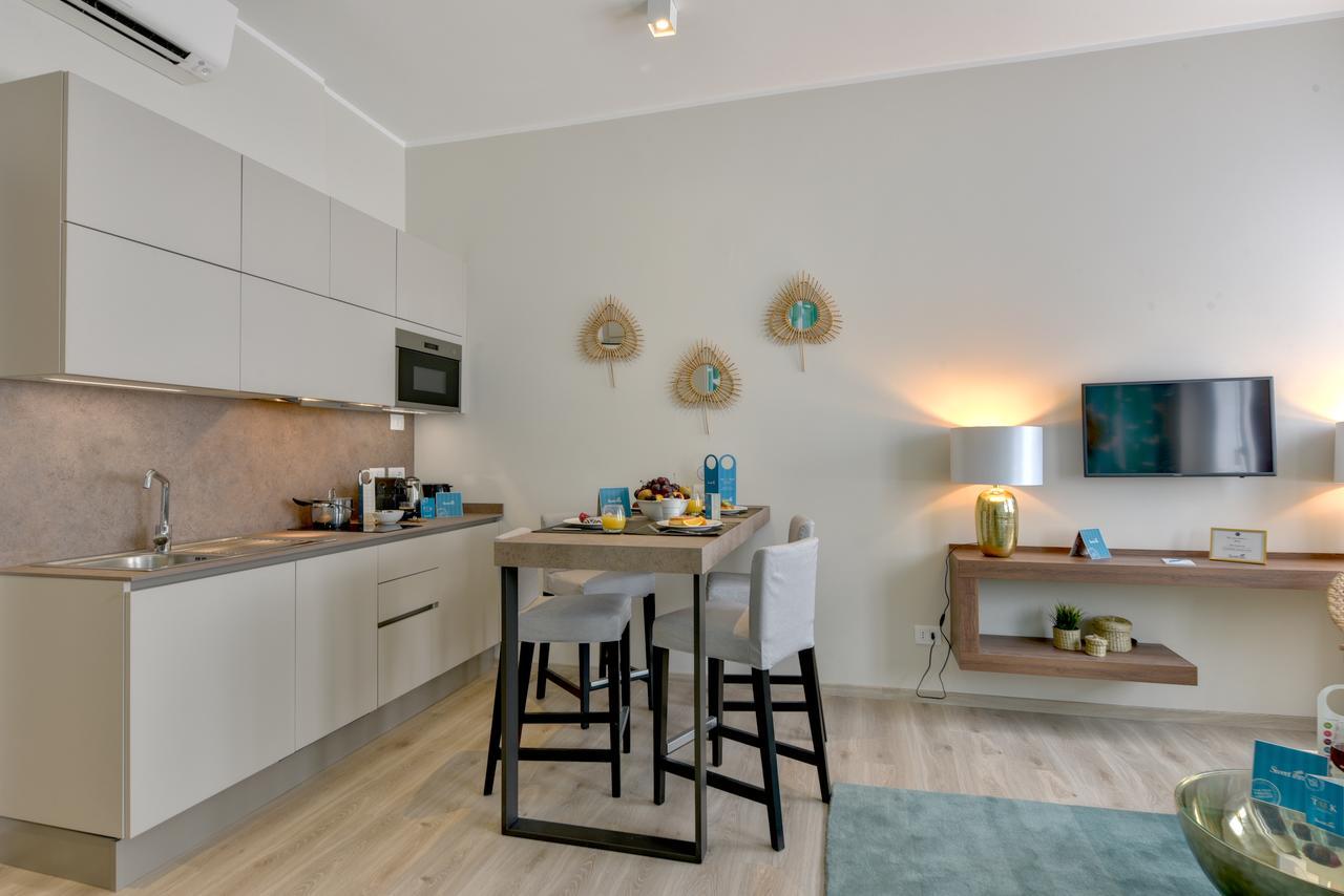 Sweett- Duomo Apartment Milan Luaran gambar